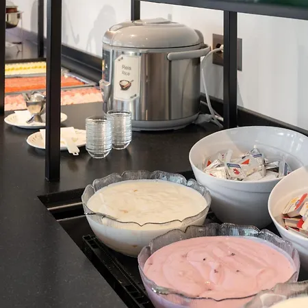 Jungfrau Lodge, Annex Crystal Otel