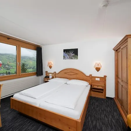 Jungfrau Lodge, Annex Crystal Hotel 3*