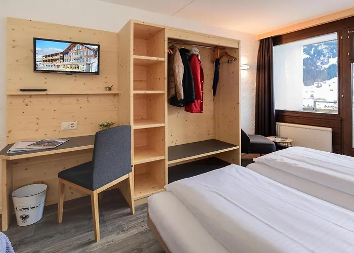 Jungfrau Lodge, Annex Crystal Hotel