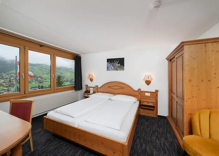 Jungfrau Lodge, Annex Crystal Hotel 3*