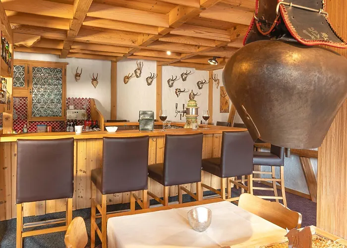 Jungfrau Lodge, Annex Crystal Hotel